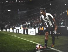 开云体育入口-约基奇跨界约战北京队，一场改写篮球史的意外对决