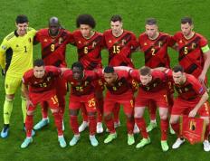 开云体育下载-惊险之路！欧洲杯强强对话决定生死