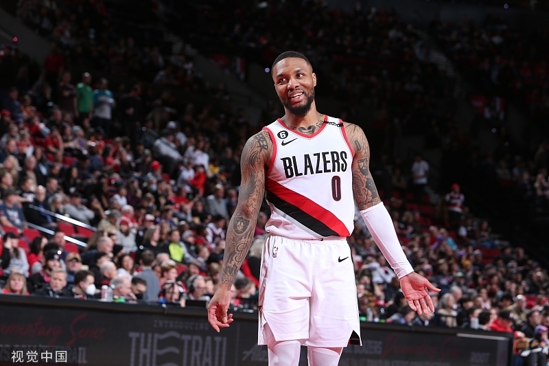 开云体育官方网站-开拓者击败爵士,利拉德砍下29分的简单介绍