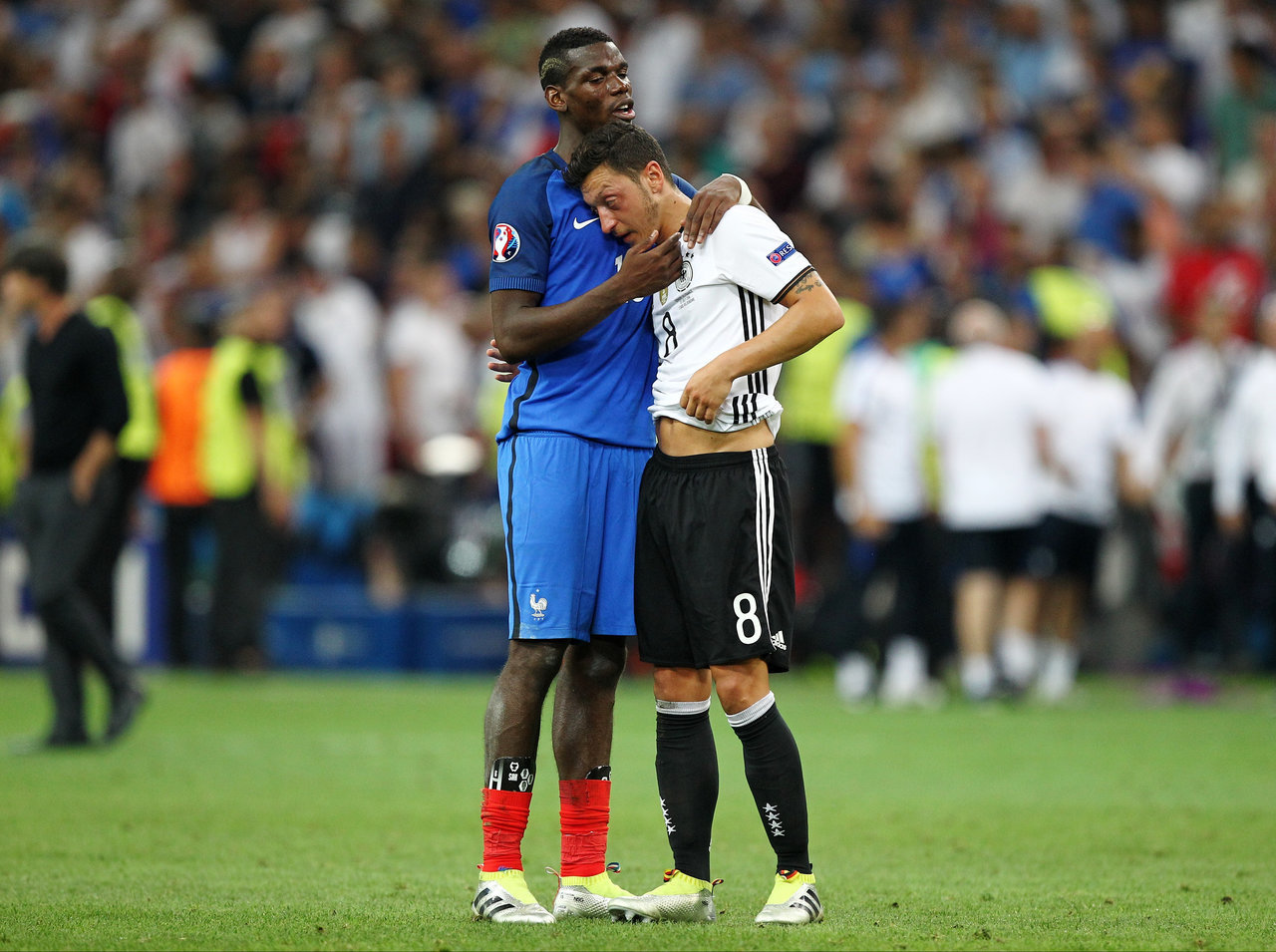 开云官网-关于泰国队绝杀德国队,黄鸭组合刷新纪录的信息