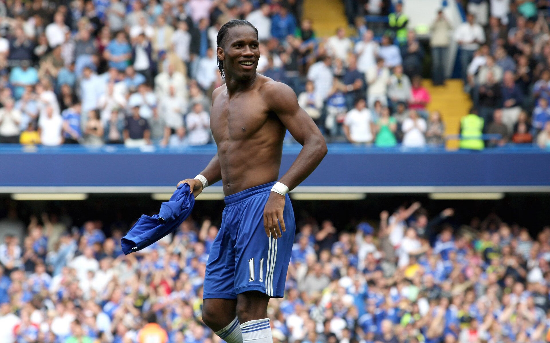 开云下载-电子狐撕裂东北虎，跨维度对决中福克斯如何完全掌控比赛节奏